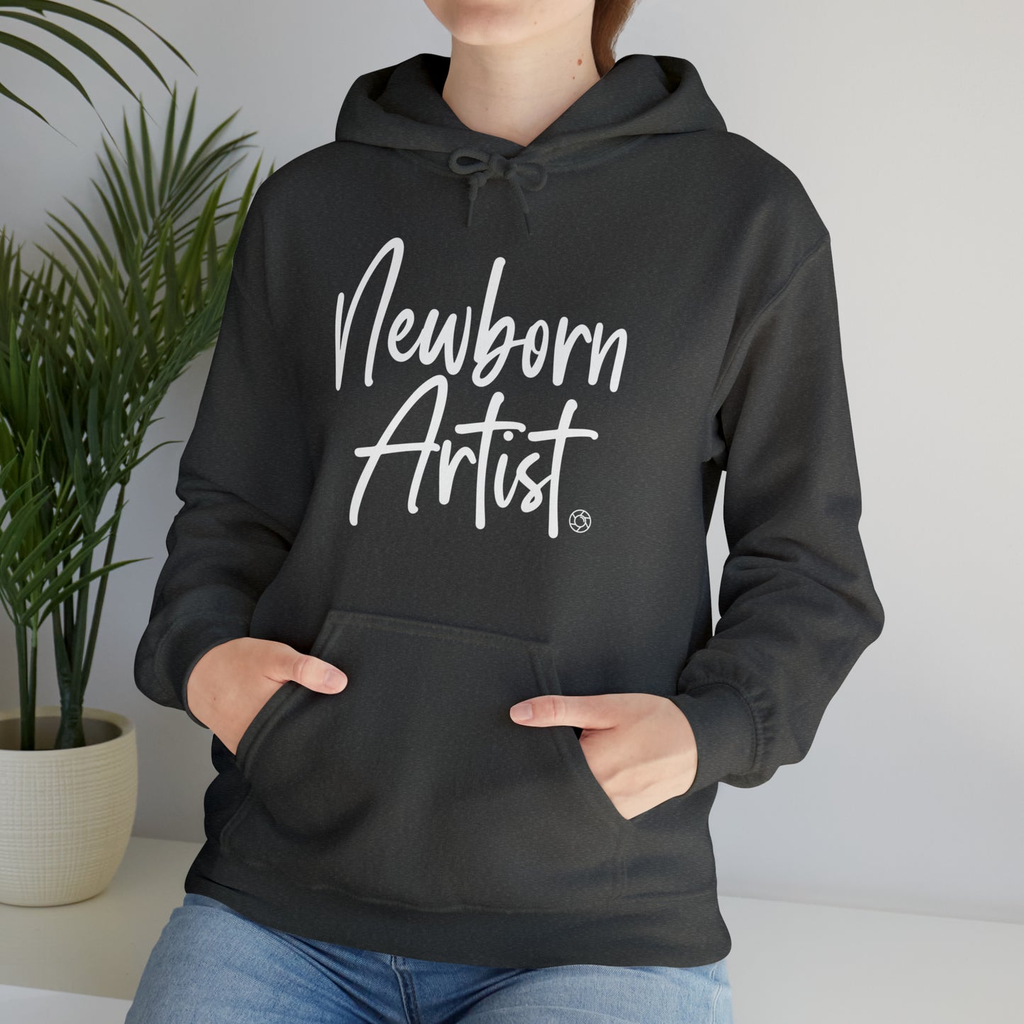 Newborn Artist (Wht) - Heavy Blend™ Hooded Sweatshirt