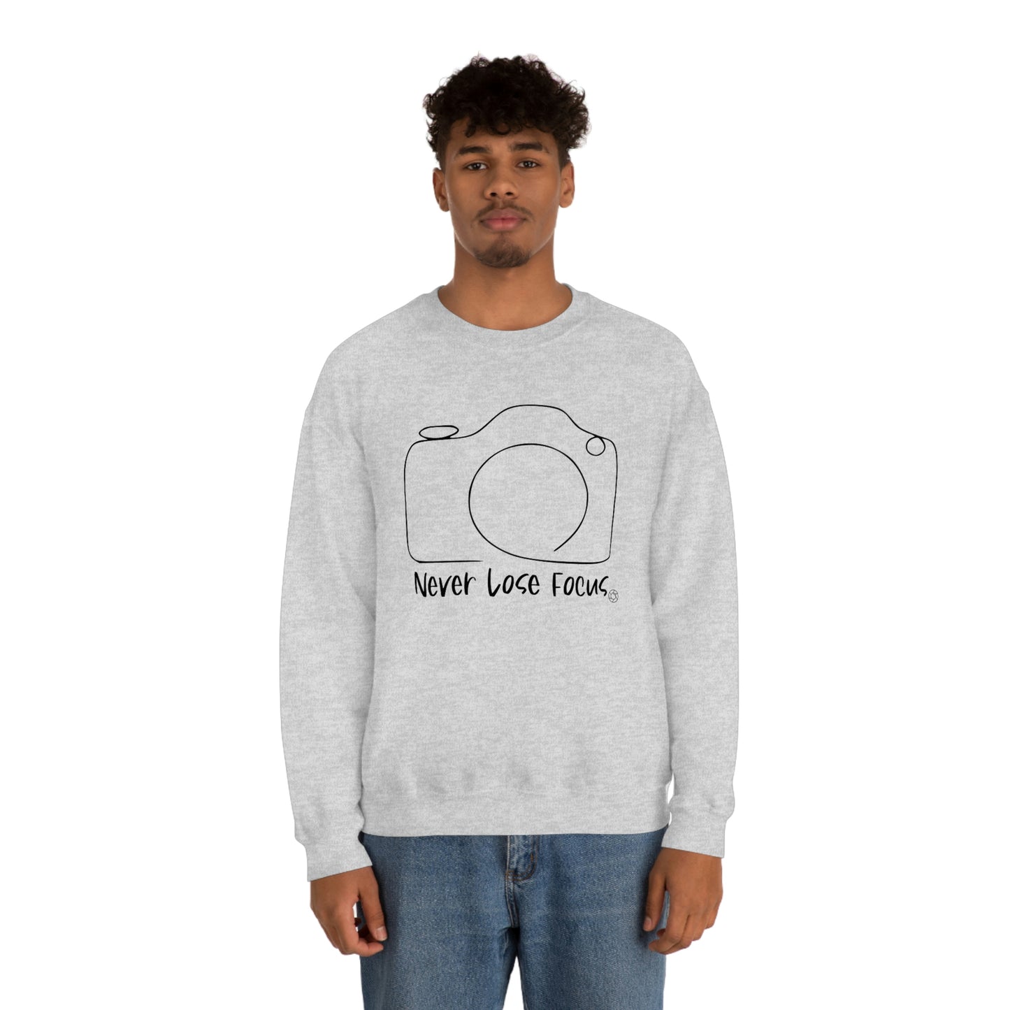 Never Lose Focus - Heavy Blend™ Crewneck Sweatshirt